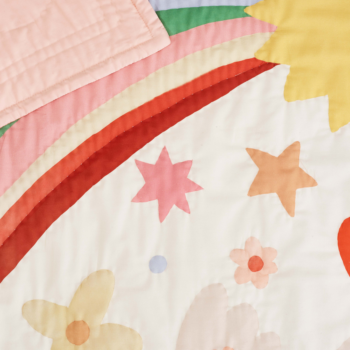 Happy Days Quilt - arriving early November
