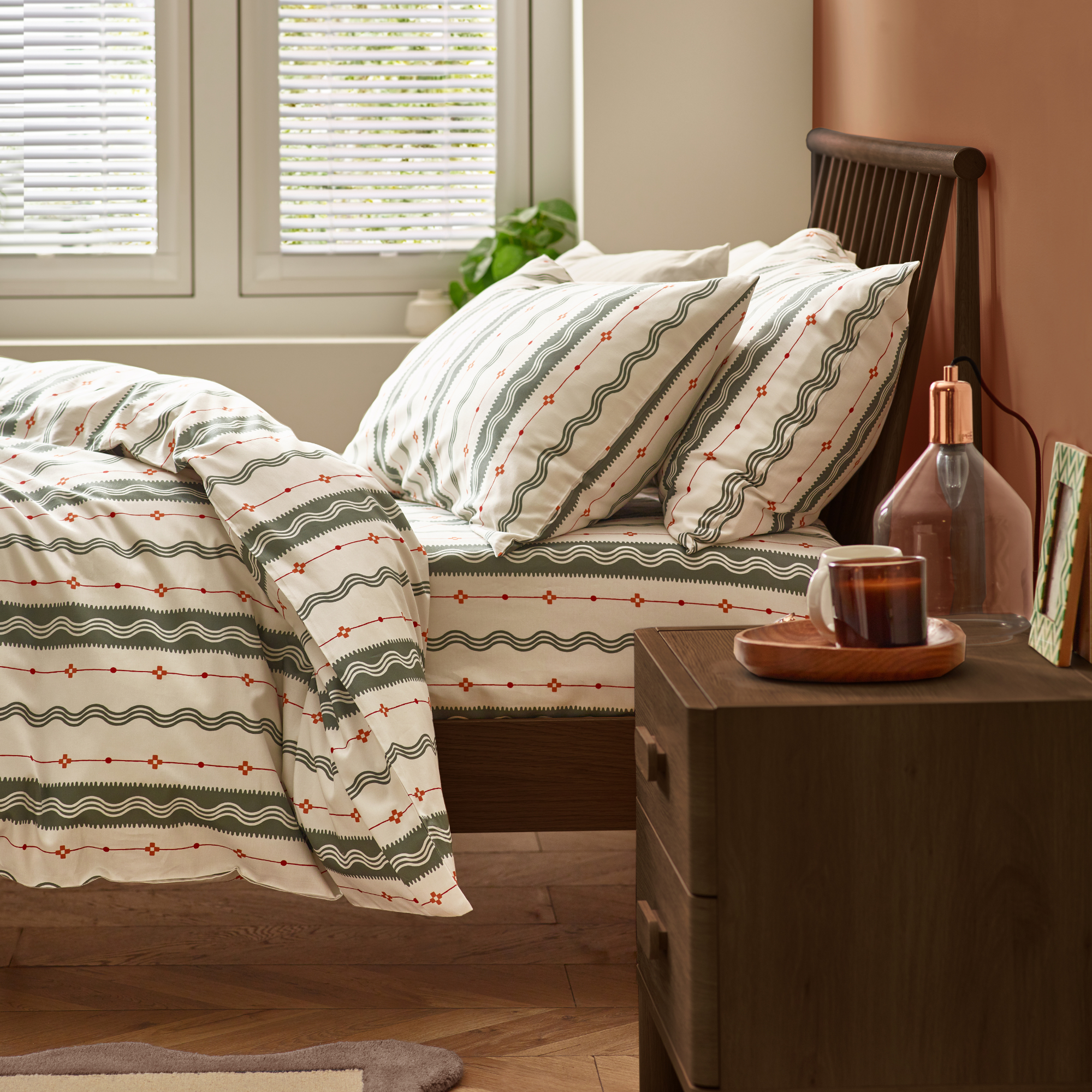 Etta Organic Cotton Fitted Sheet – Olive